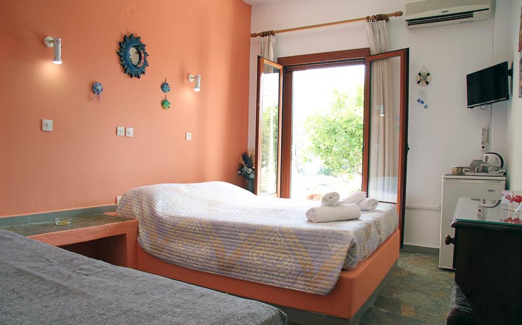 Helios Serifos Livadi  Exterior foto